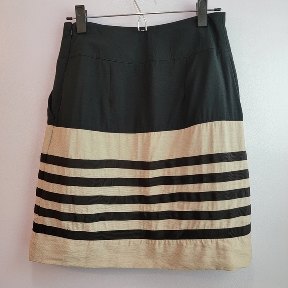 The Limited Black and Cream Stripe  Lined Pencil Skirt Size XS - Picture 2 of 3